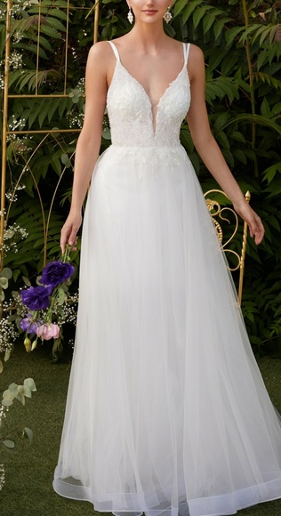 0154w Dresses & Skirts - Off white formal wedding gown evening bridal dress